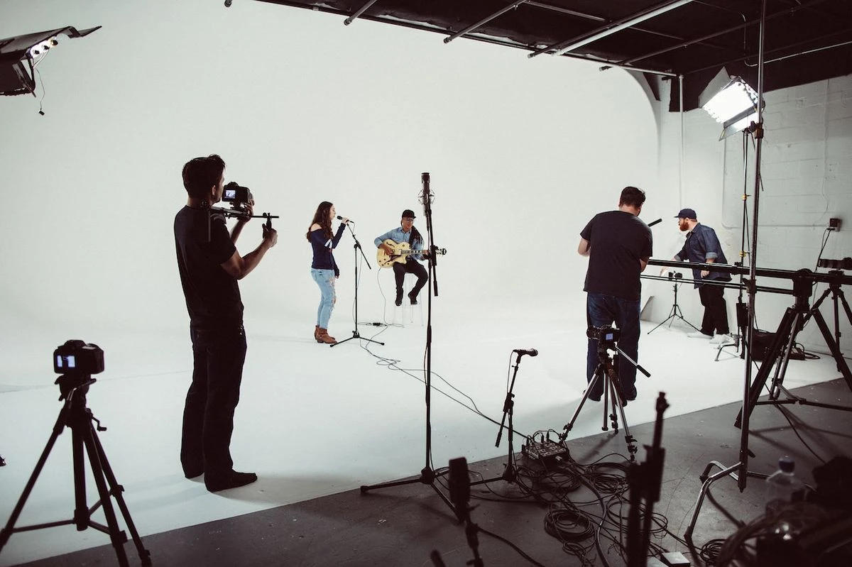 Production & Distribution